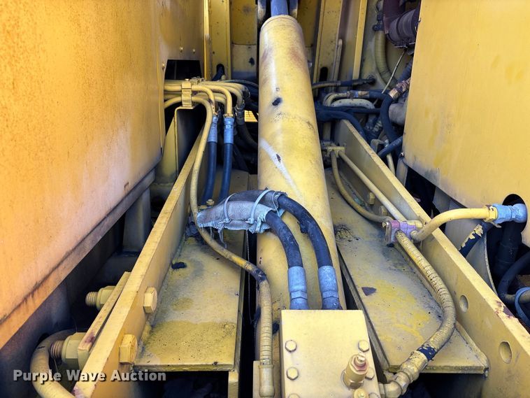 image for item EM6147 Gradall G3W wheeled excavator