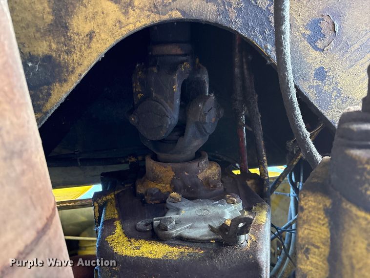 image for item EM6147 Gradall G3W wheeled excavator