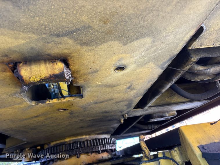 image for item EM6147 Gradall G3W wheeled excavator