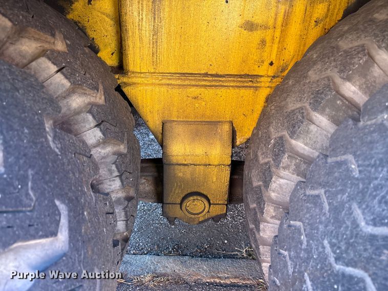 image for item EM6147 Gradall G3W wheeled excavator