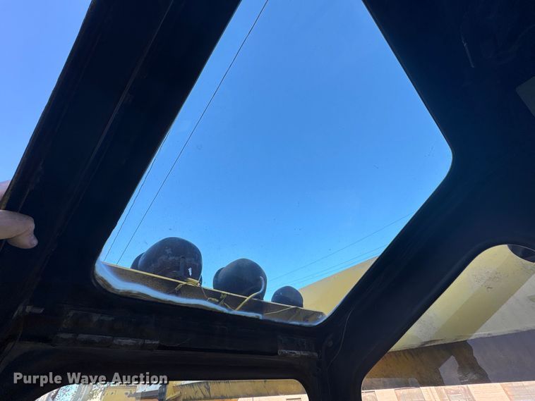 image for item EM6147 Gradall G3W wheeled excavator