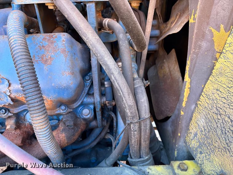 image for item EM6147 Gradall G3W wheeled excavator