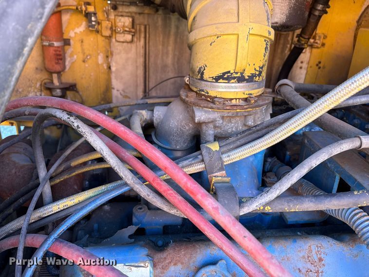 image for item EM6147 Gradall G3W wheeled excavator