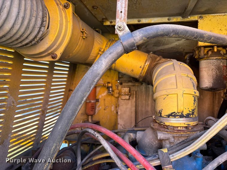 image for item EM6147 Gradall G3W wheeled excavator