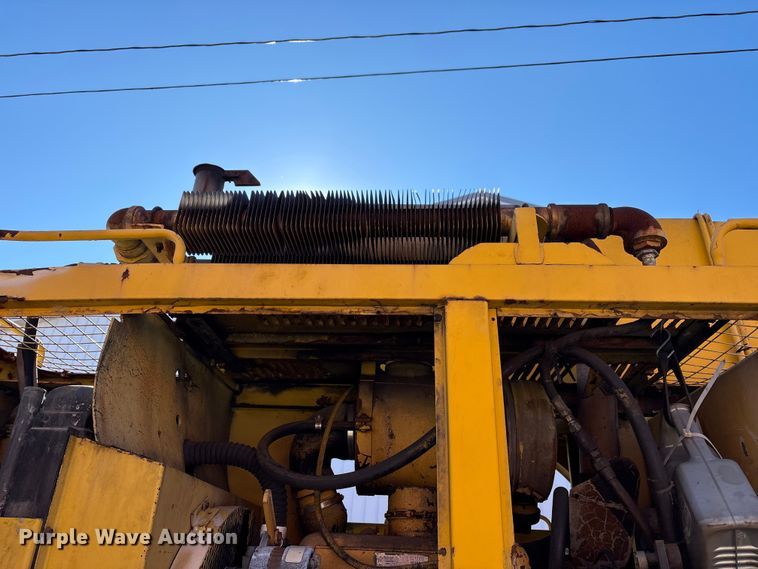 image for item EM6147 Gradall G3W wheeled excavator