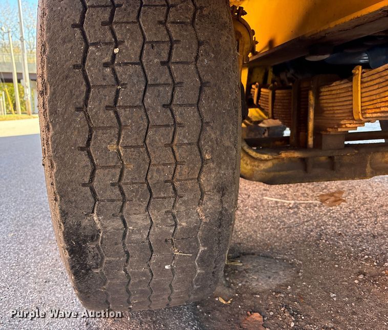 image for item EM6147 Gradall G3W wheeled excavator