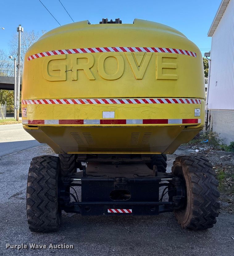 image for item EM6148 Grove T80 boom lift