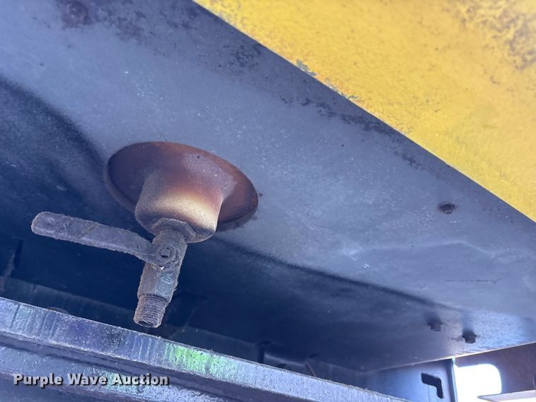 image for item EM6148 Grove T80 boom lift