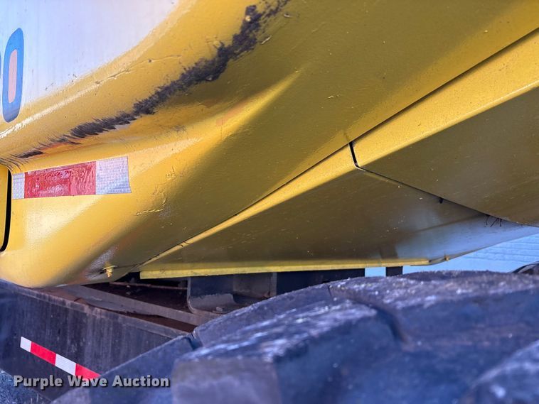 image for item EM6148 Grove T80 boom lift