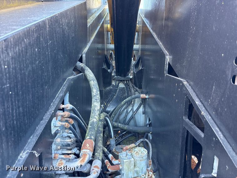 image for item EM6148 Grove T80 boom lift