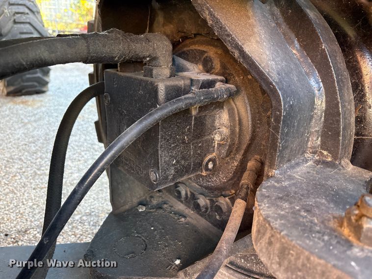 image for item EM6148 Grove T80 boom lift