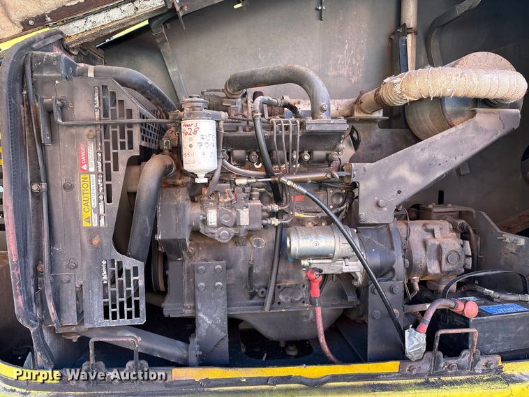 image for item EM6148 Grove T80 boom lift