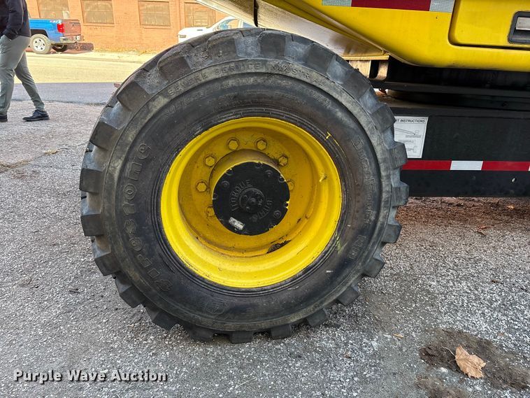 image for item EM6148 Grove T80 boom lift