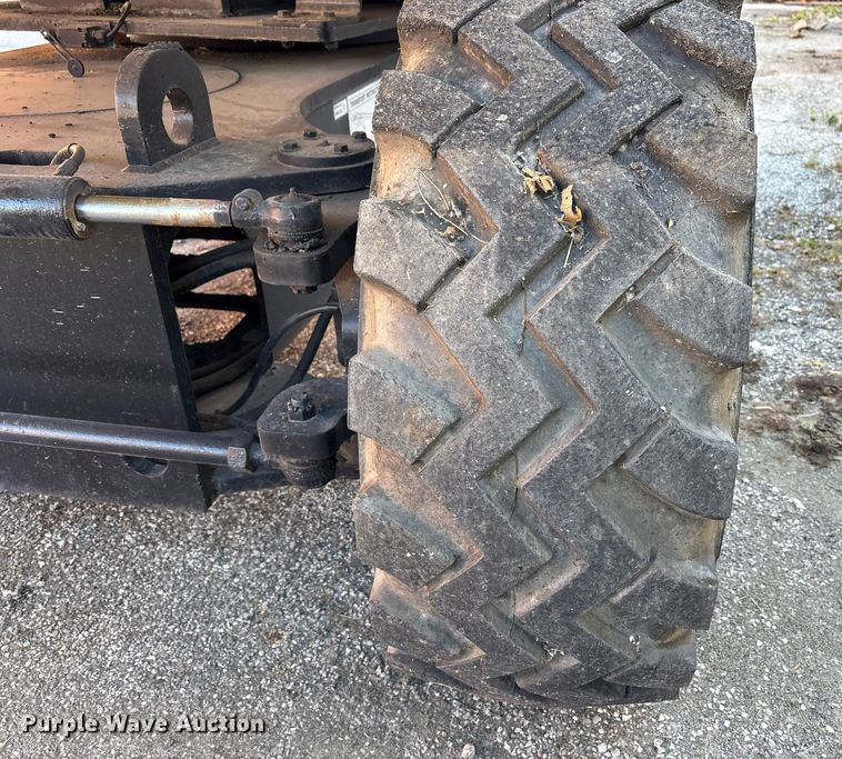 image for item EM6148 Grove T80 boom lift