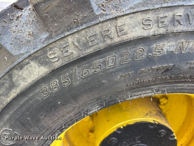 image for item EM6148 Grove T80 boom lift