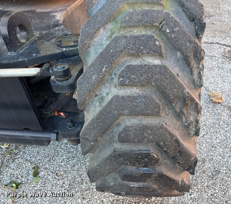 image for item EM6148 Grove T80 boom lift