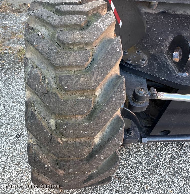 image for item EM6148 Grove T80 boom lift