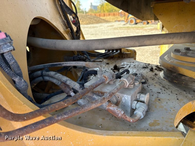 image for item EM6151 2013 Caterpillar 924K wheel loader