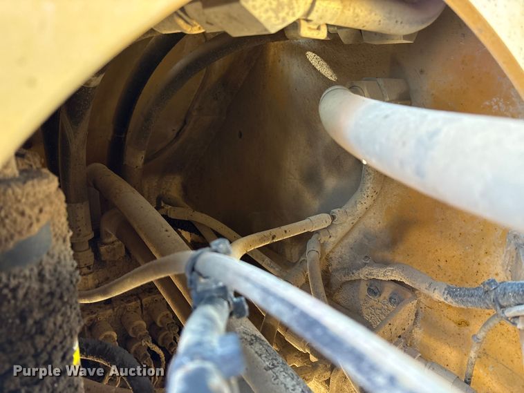 image for item EM6151 2013 Caterpillar 924K wheel loader