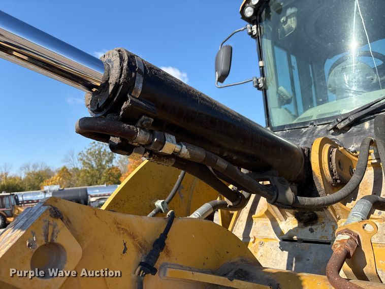 image for item EM6151 2013 Caterpillar 924K wheel loader