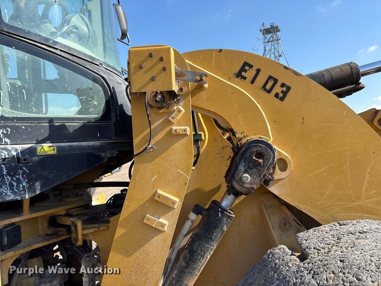 image for item EM6151 2013 Caterpillar 924K wheel loader