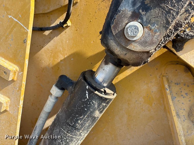 image for item EM6151 2013 Caterpillar 924K wheel loader