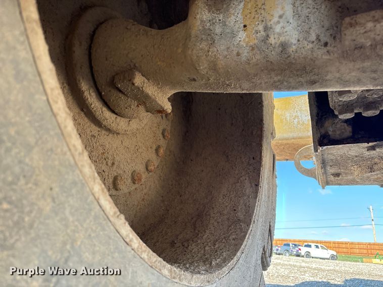 image for item EM6151 2013 Caterpillar 924K wheel loader