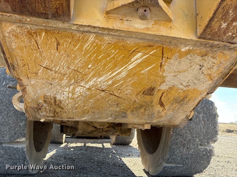 image for item EM6151 2013 Caterpillar 924K wheel loader