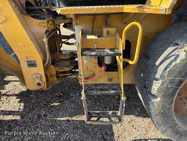 image for item EM6151 2013 Caterpillar 924K wheel loader