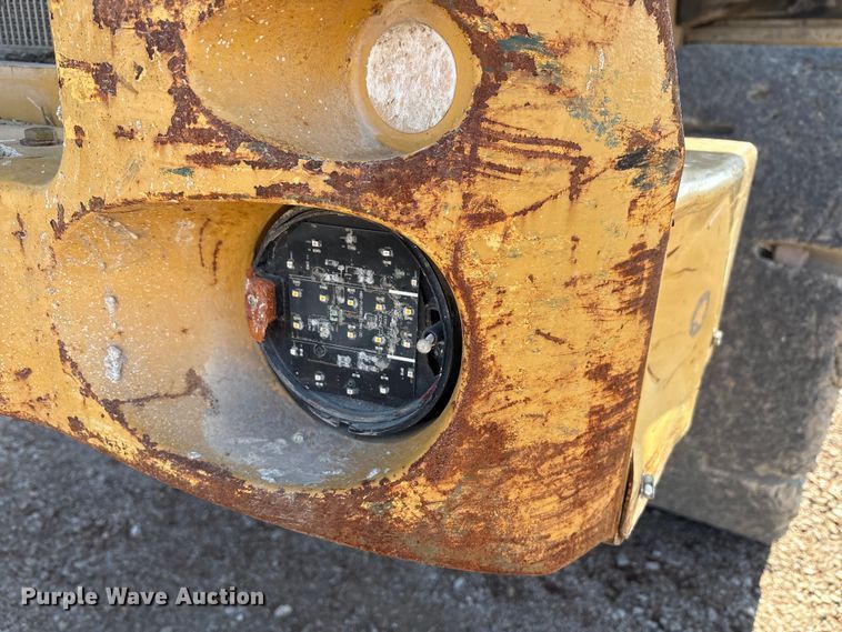 image for item EM6151 2013 Caterpillar 924K wheel loader