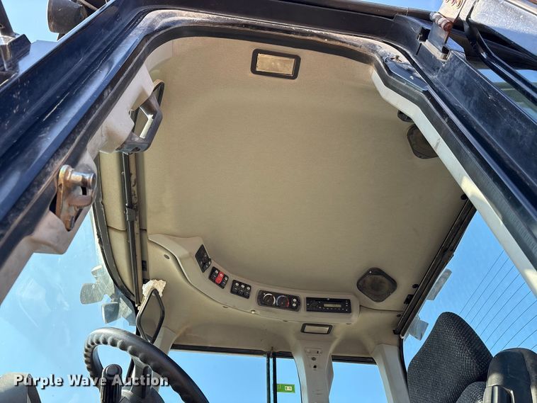 image for item EM6151 2013 Caterpillar 924K wheel loader