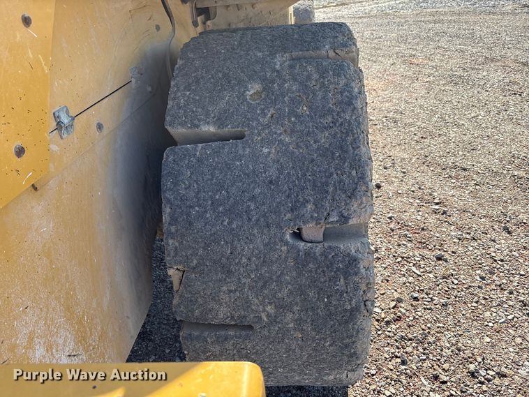 image for item EM6151 2013 Caterpillar 924K wheel loader