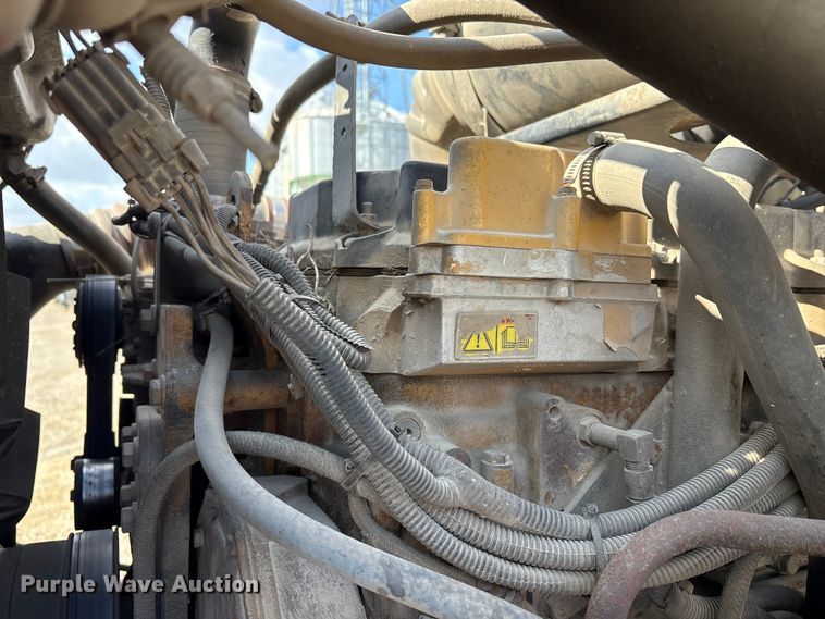 image for item EM6153 2006 Kenworth T800 roll-off container truck