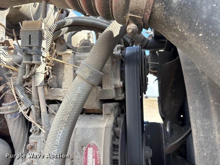 image for item EM6153 2006 Kenworth T800 roll-off container truck