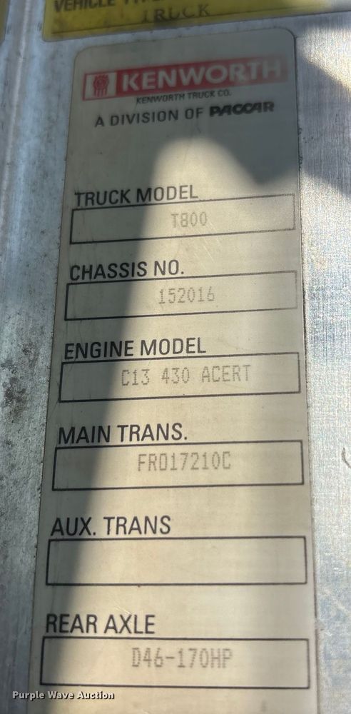 image for item EM6153 2006 Kenworth T800 roll-off container truck