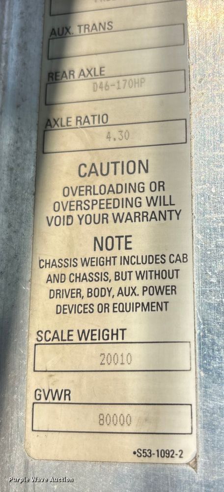 image for item EM6153 2006 Kenworth T800 roll-off container truck