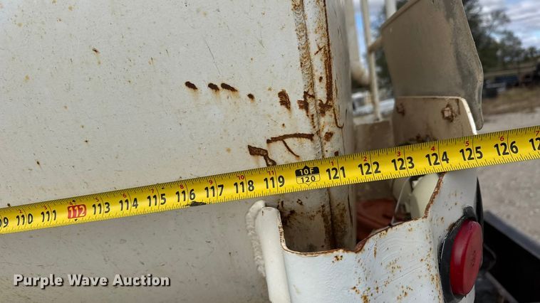 image for item EM8276 2013 Freightliner Business Class M2 water truck