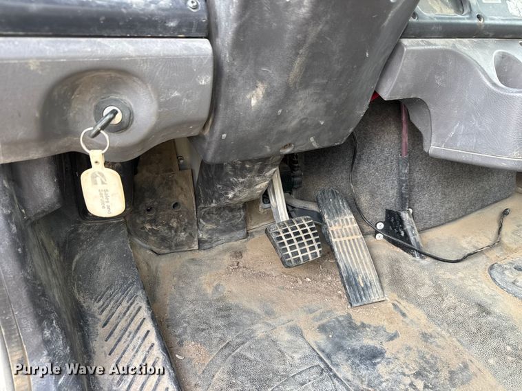 image for item EM8276 2013 Freightliner Business Class M2 water truck