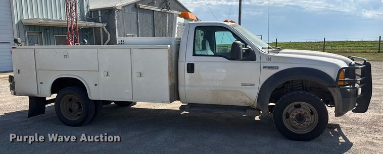 image for item EM8306 2007 Ford F550 Super Duty utility / service truck