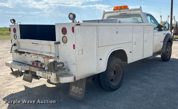 image for item EM8306 2007 Ford F550 Super Duty utility / service truck
