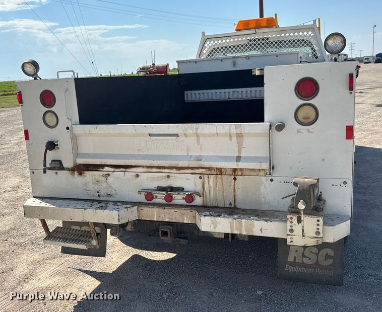 image for item EM8306 2007 Ford F550 Super Duty utility / service truck