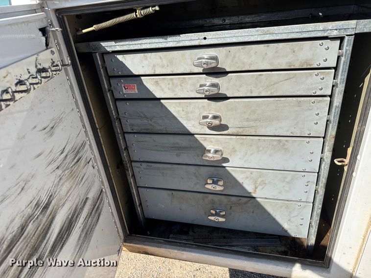 image for item EM8306 2007 Ford F550 Super Duty utility / service truck