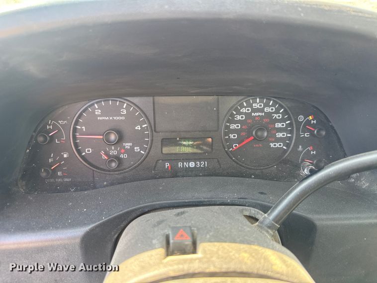 image for item EM8306 2007 Ford F550 Super Duty utility / service truck