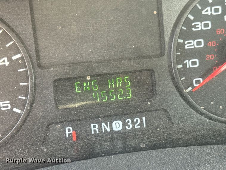 image for item EM8306 2007 Ford F550 Super Duty utility / service truck