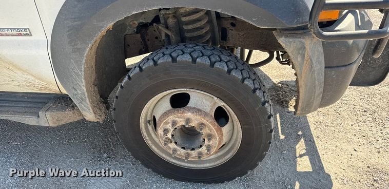 image for item EM8306 2007 Ford F550 Super Duty utility / service truck