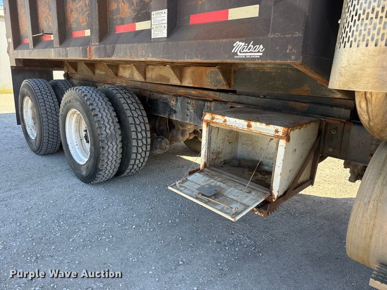 image for item EM8459 1996 International  9300  dump truck