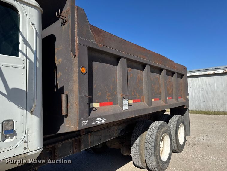 image for item EM8459 1996 International  9300  dump truck