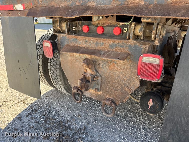 image for item EM8459 1996 International  9300  dump truck