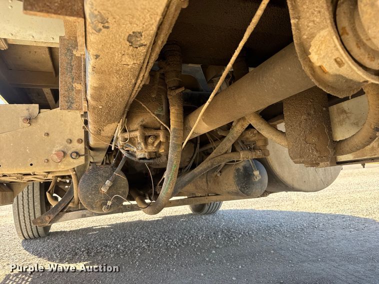 image for item EM8459 1996 International  9300  dump truck