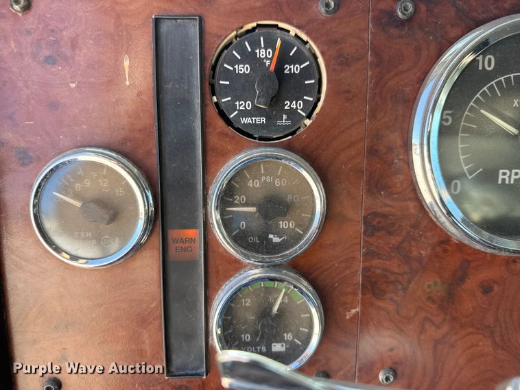 image for item EM8459 1996 International  9300  dump truck